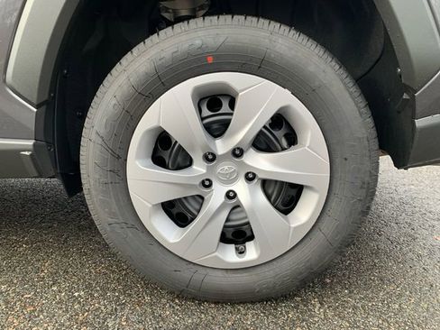 New 2025 Toyota RAV4 LE image 10