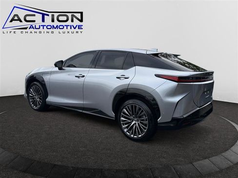Used 2023 Lexus RZ 450e Premium image 6
