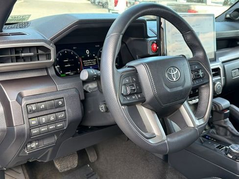 Certified 2025 Toyota 4Runner TRD Off-Road Premium w/ Tow Technology Package image 24