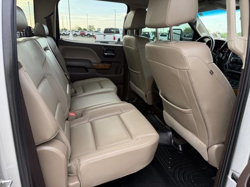 Used 2019 GMC Sierra 2500 SLT w/ Duramax Plus Package image 30