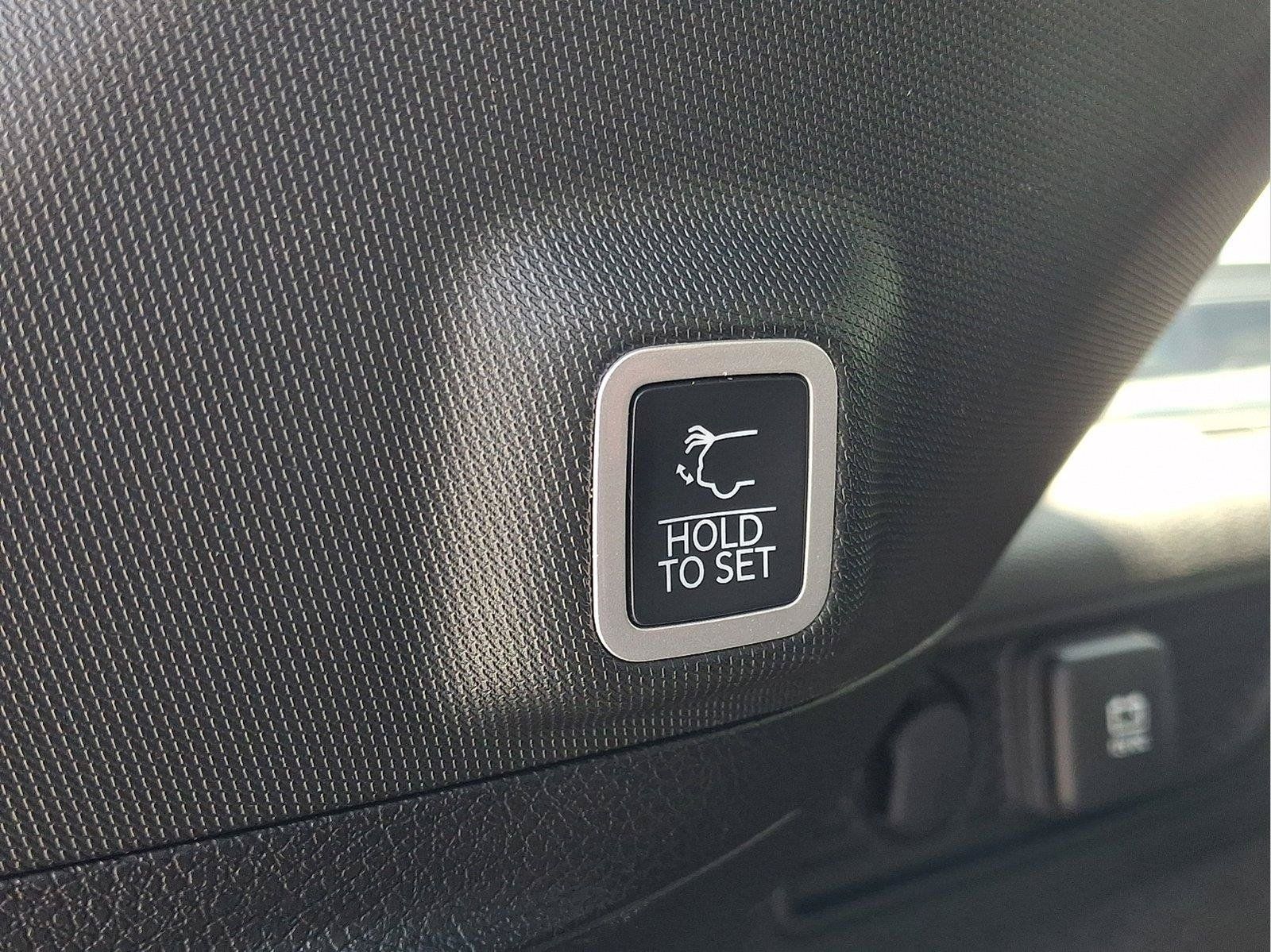Used 2025 Jeep Grand Cherokee Summit AWD/4WD image 27