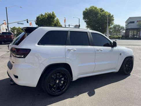 Used 2014 Jeep Grand Cherokee SRT w/ Trailer Tow Group IV AWD/4WD image 17