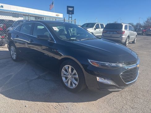 Used 2025 Chevrolet Malibu LT image 7