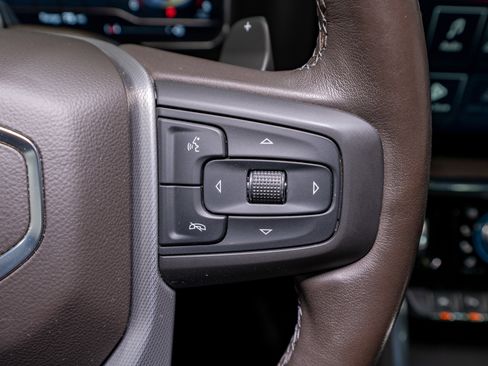 Used 2023 GMC Sierra 1500 Denali image 31