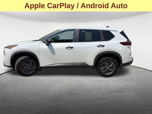 Used 2024 Nissan Rogue S AWD/4WD image 5