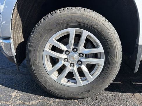 Certified 2021 Chevrolet Silverado 1500 LT image 9