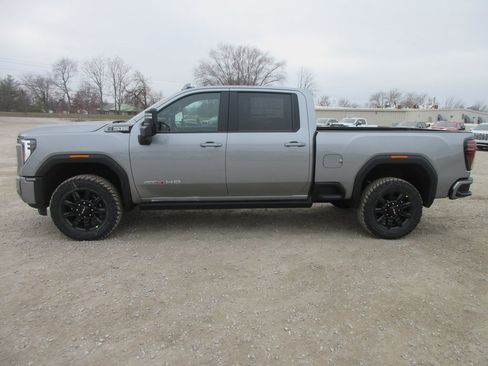 New 2026 GMC Sierra 2500 AT4 image 10