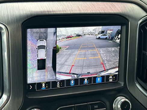 Used 2020 GMC Sierra 3500 Denali w/ Denali Ultimate Package AWD/4WD image 18