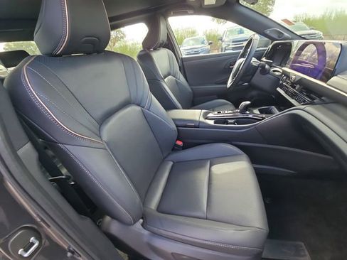 Used 2024 Toyota Crown Limited image 10