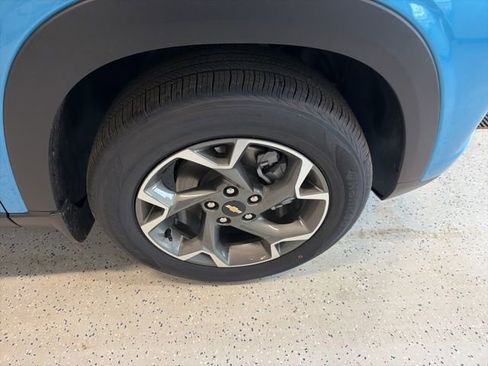 New 2026 Chevrolet Trax LT w/ Driver Confidence Package FWD image 10