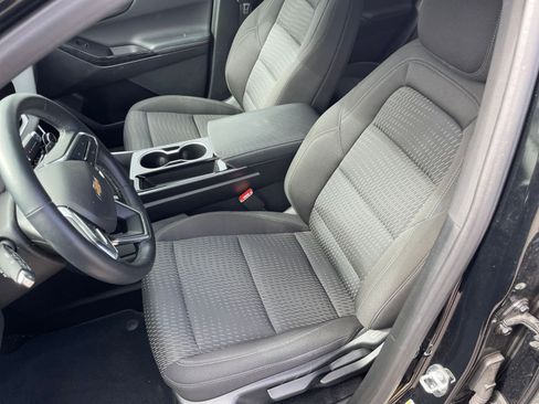 Used 2025 Chevrolet Equinox LT image 35