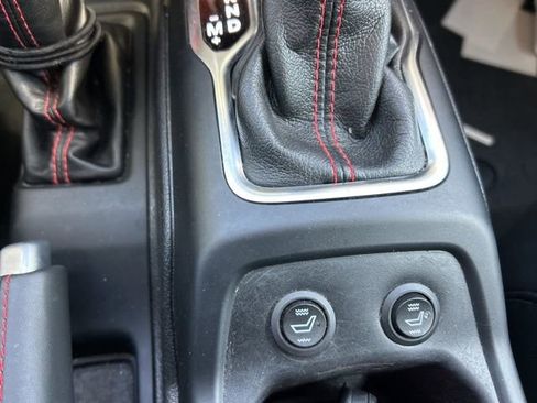 Used 2018 Jeep Wrangler Unlimited Rubicon image 19