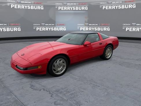 Used 1994 Chevrolet Corvette Coupe RWD image 4