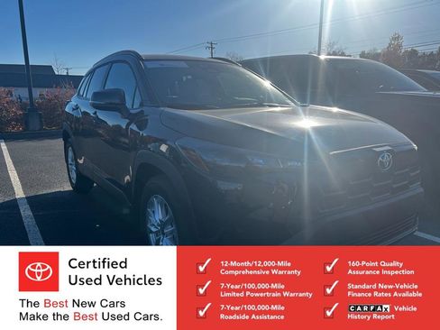 Certified 2026 Toyota Corolla Cross LE image 1