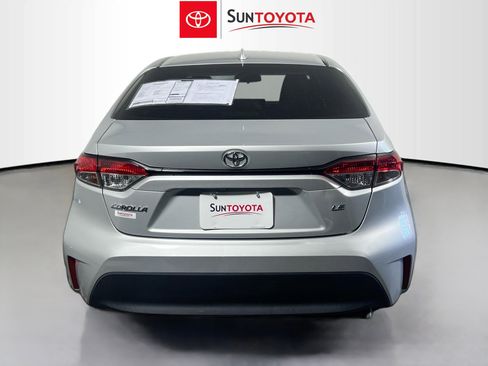 Used 2023 Toyota Corolla LE image 5
