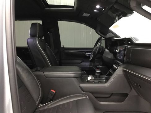 Used 2023 GMC Sierra 1500 AT4X AWD/4WD image 23