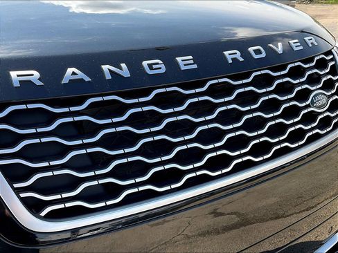 Used 2023 Land Rover Range Rover Velar S AWD/4WD image 32