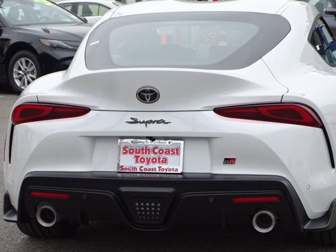 New 2026 Toyota Supra Premium RWD image 7