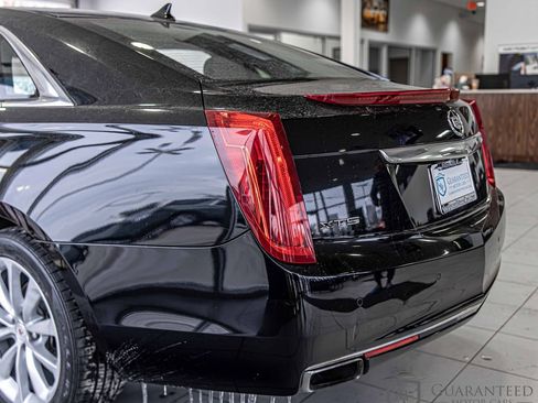 Used 2013 Cadillac XTS Luxury image 14