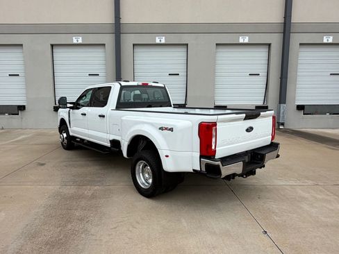 Used 2023 Ford F350 XLT AWD/4WD image 5