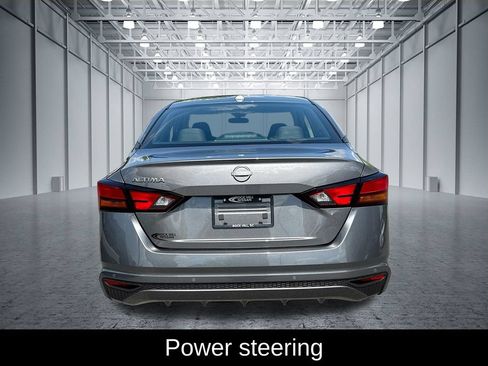 Certified 2025 Nissan Altima 2.5 SV FWD image 6