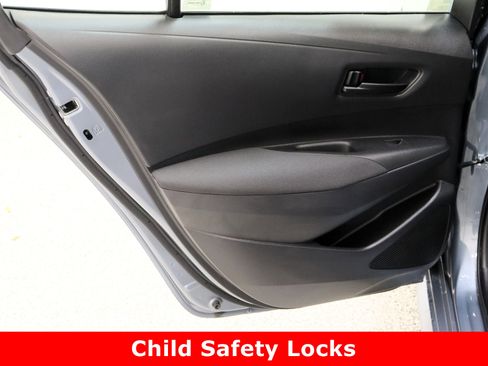 Certified 2025 Toyota Corolla LE image 23