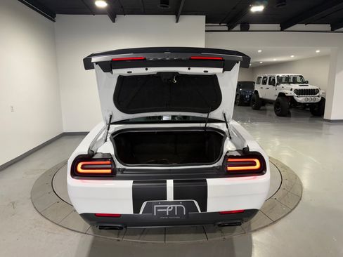 Used 2023 Dodge Challenger SRT Hellcat RWD image 26