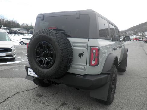 Certified 2023 Ford Bronco Wildtrak image 6