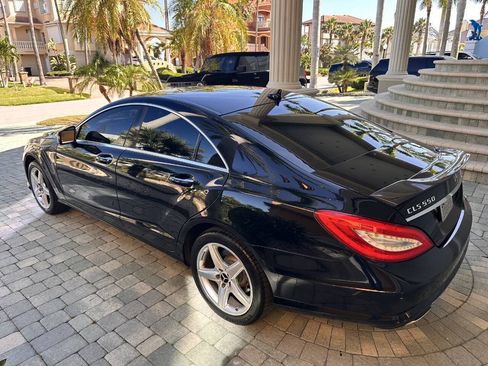 Used 2014 Mercedes-Benz CLS 550 4MATIC image 30