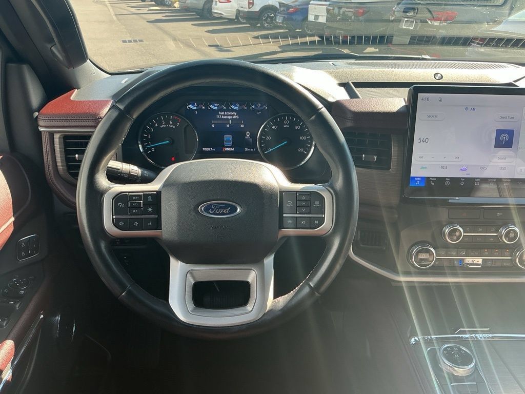 Used 2022 Ford Expedition Max Limited AWD/4WD image 31