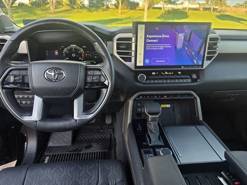 Used 2024 Toyota Sequoia Limited image 23