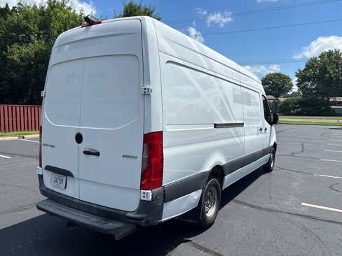 Used 2020 Mercedes-Benz Sprinter 3500 image 7