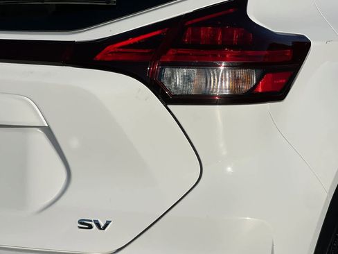 Used 2021 Nissan Kicks SV image 29