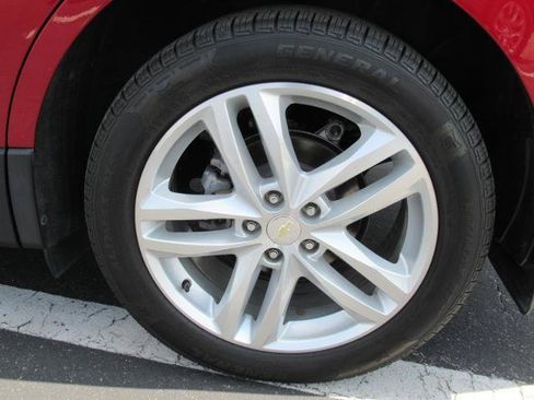 Used 2020 Chevrolet Equinox Premier AWD/4WD image 8