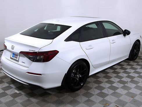 Certified 2025 Honda Civic Sport image 7