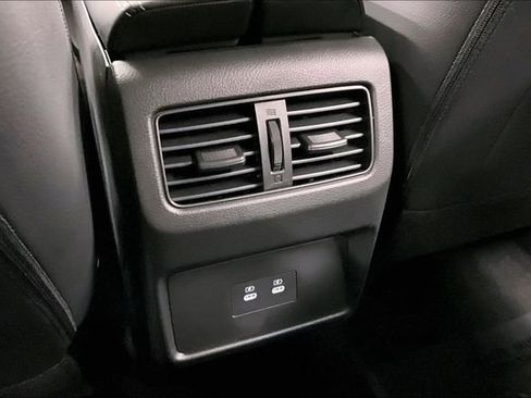 New 2025 Nissan Rogue SL AWD/4WD image 20