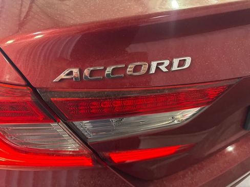 Used 2018 Honda Accord EX-L image 11