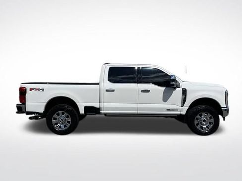 Used 2026 Ford F250 Lariat w/ Lariat Premium Package AWD/4WD image 12