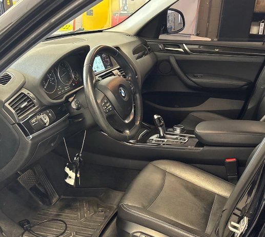 Used 2017 BMW X3 sDrive28i RWD image 4