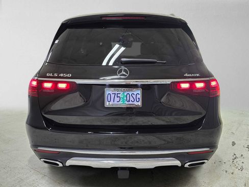 Certified 2025 Mercedes-Benz GLS 450 4MATIC image 4