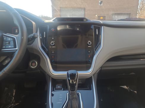 Used 2023 Subaru Outback Limited XT image 21