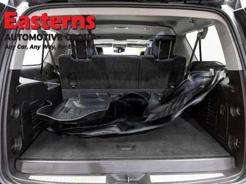 Used 2019 Chevrolet Suburban LT AWD/4WD image 9
