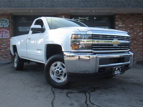 Used 2015 Chevrolet Silverado 2500 LT w/ Snow Plow Prep Package AWD/4WD image 2