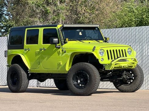 Used 2016 Jeep Wrangler Unlimited Sport w/ Quick Order Package 24S AWD/4WD image 2