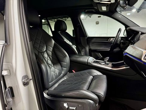 Used 2023 BMW X5 xDrive40i w/ Premium Package image 22