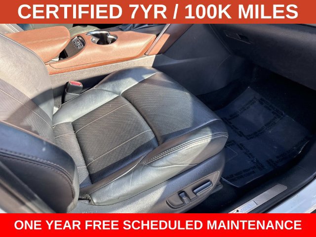 Used 2021 Toyota Venza Limited AWD/4WD image 10