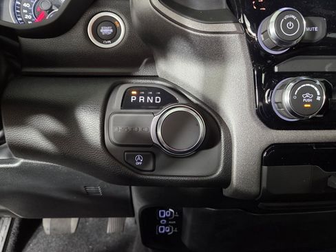 New 2026 RAM 1500 Express RWD image 22