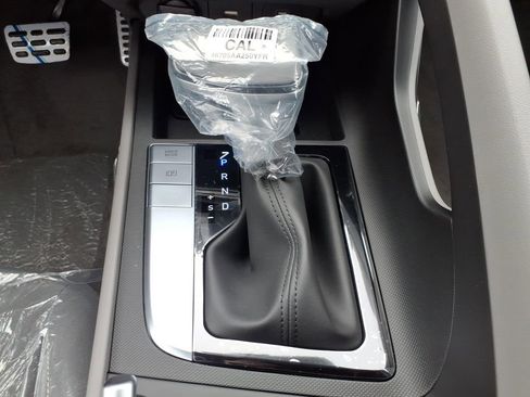 New 2026 Hyundai Elantra Sport image 11