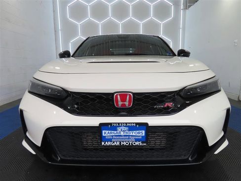 Used 2023 Honda Civic Type R image 3