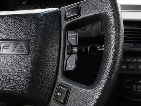 Used 1988 Acura Legend Coupe image 41